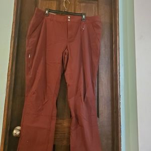 Columbia size 18w pants